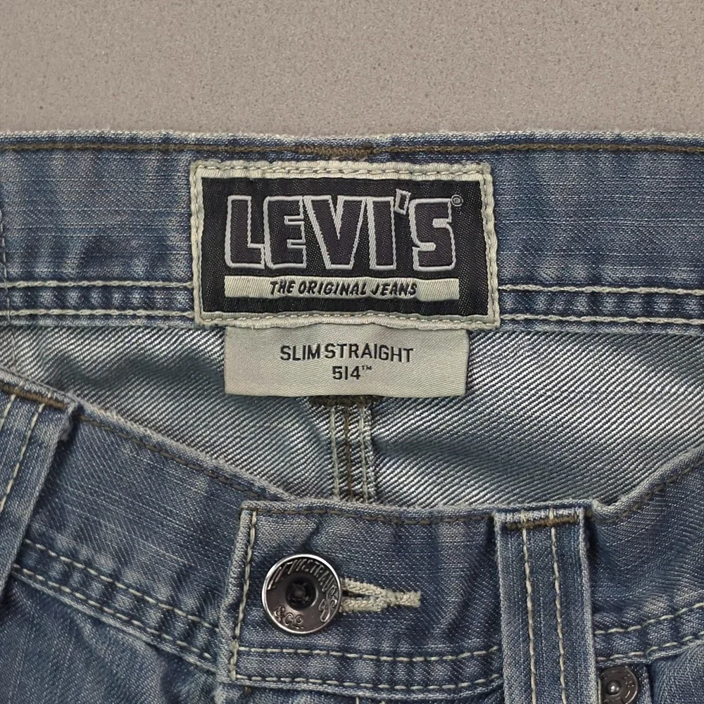Levi's 514 Slim Straight Jeans Mens 29x30 Medium Blue Wash Zip Pockets Y2K Denim